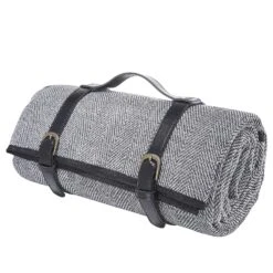 Picknickdecke WANDERLUST In Schwarz