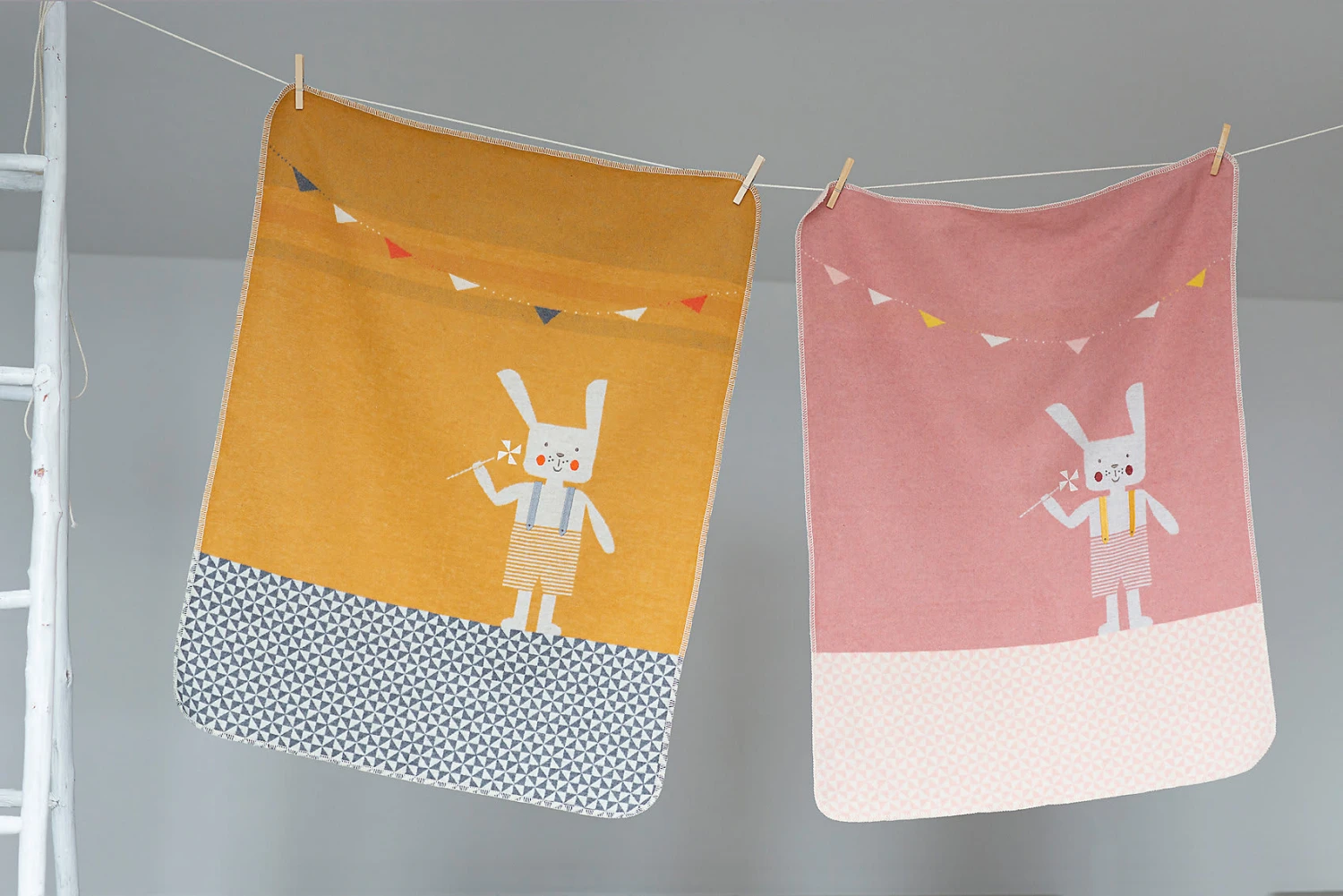 Babydecke "Hase" Inkl. Stick 4 Babydecke "Hase" Inkl. Stick – Bild 2