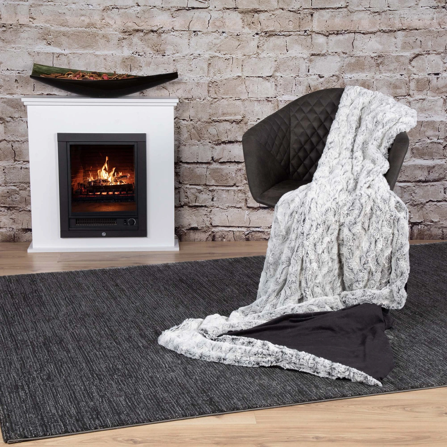 Superweiche Kuscheldecke SMOOTH In Black (schwarz) 5 Superweiche Kuscheldecke SMOOTH In Black (schwarz) – Bild 3