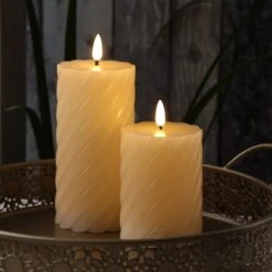 LED Kerze TWIST Echtwachs Gedreht Flackernd H: 17,5cm In Creme -Allgemeiner Haushaltswarenladen marelida led kerze twist echtwachs gedreht flackernd h 17 5cm in creme 3
