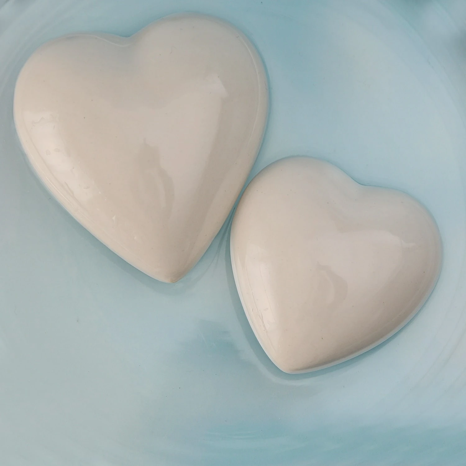 Schwimmendes Dekoherz Aus Porzellan L: 8,5cm In Weiß 5 Schwimmendes Dekoherz Aus Porzellan L: 8,5cm In Weiß – Bild 3