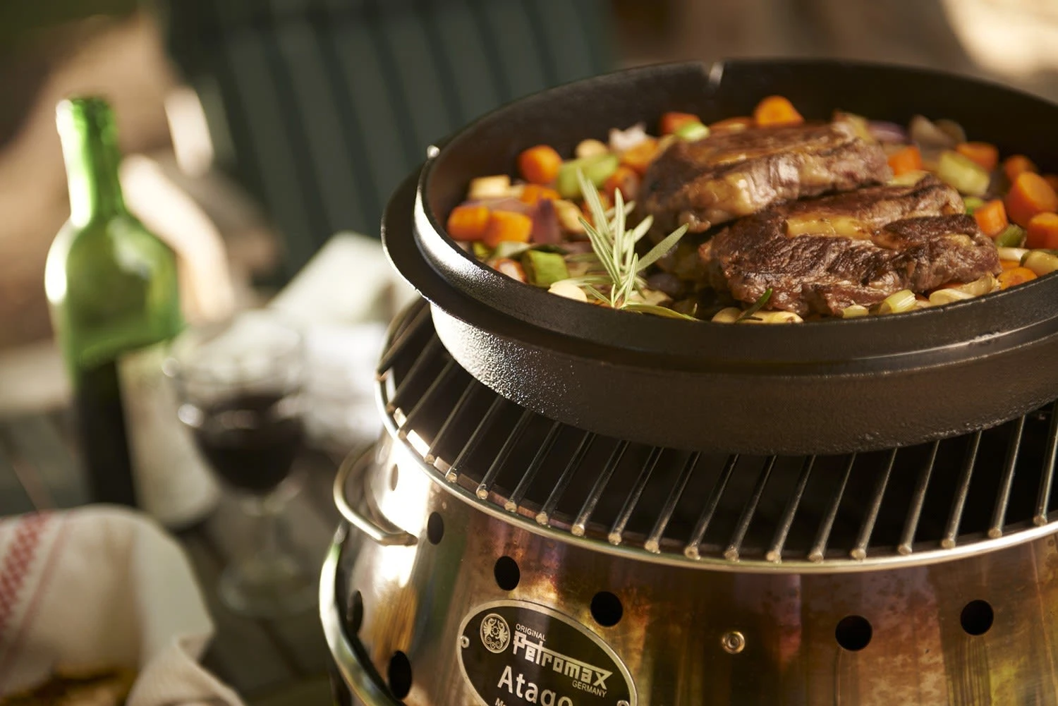 Petromax Feuertopf Gusseisen Ft18 In Schwarz - 16,1 Liter 9 Petromax Feuertopf Gusseisen Ft18 In Schwarz - 16,1 Liter – Bild 7