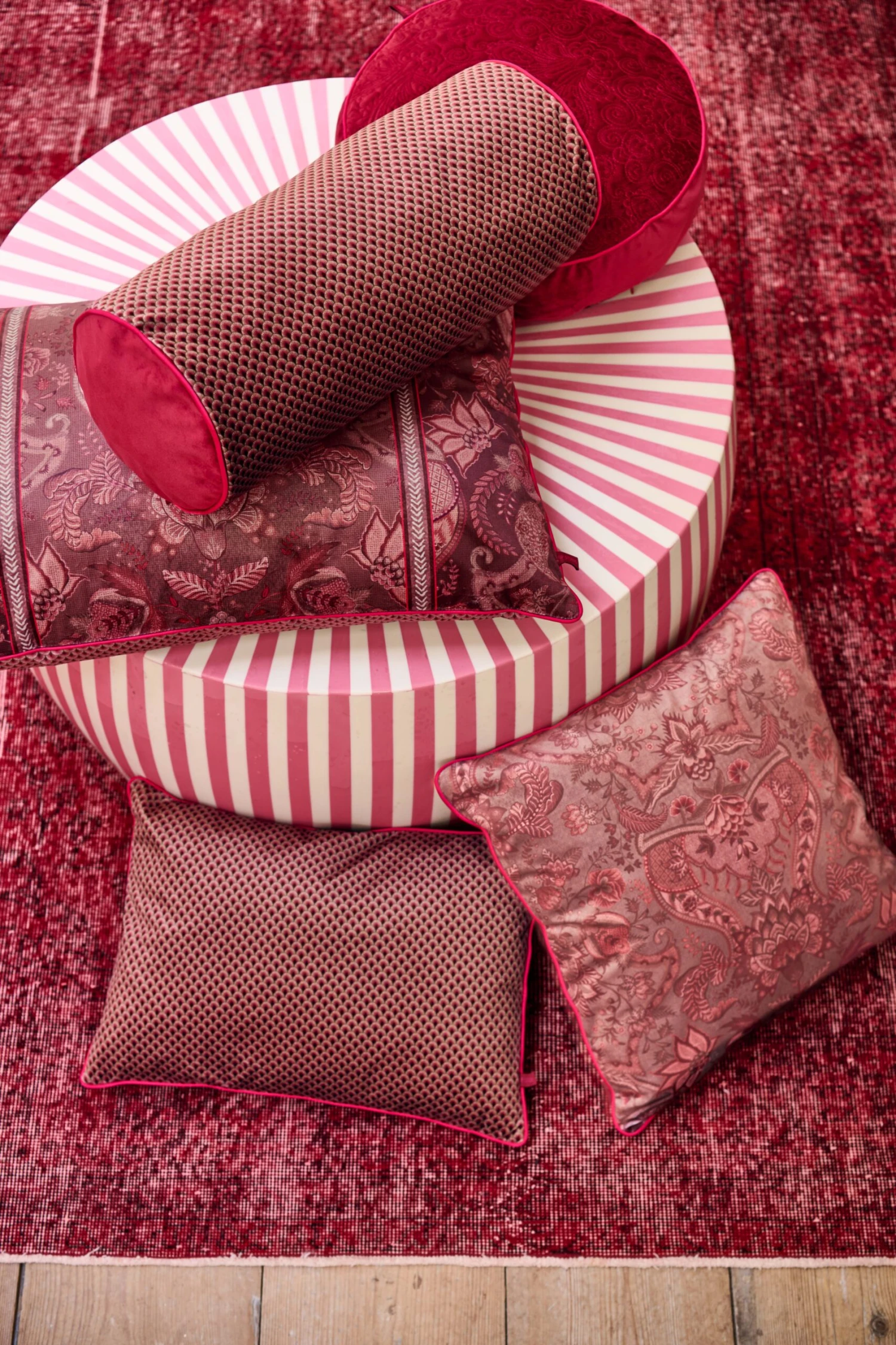 Pip Studio Kissen "Bolster Suki" In Rosa - (L) 55 X (B) 20 Cm 5 Pip Studio Kissen "Bolster Suki" In Rosa - (L) 55 X (B) 20 Cm – Bild 3