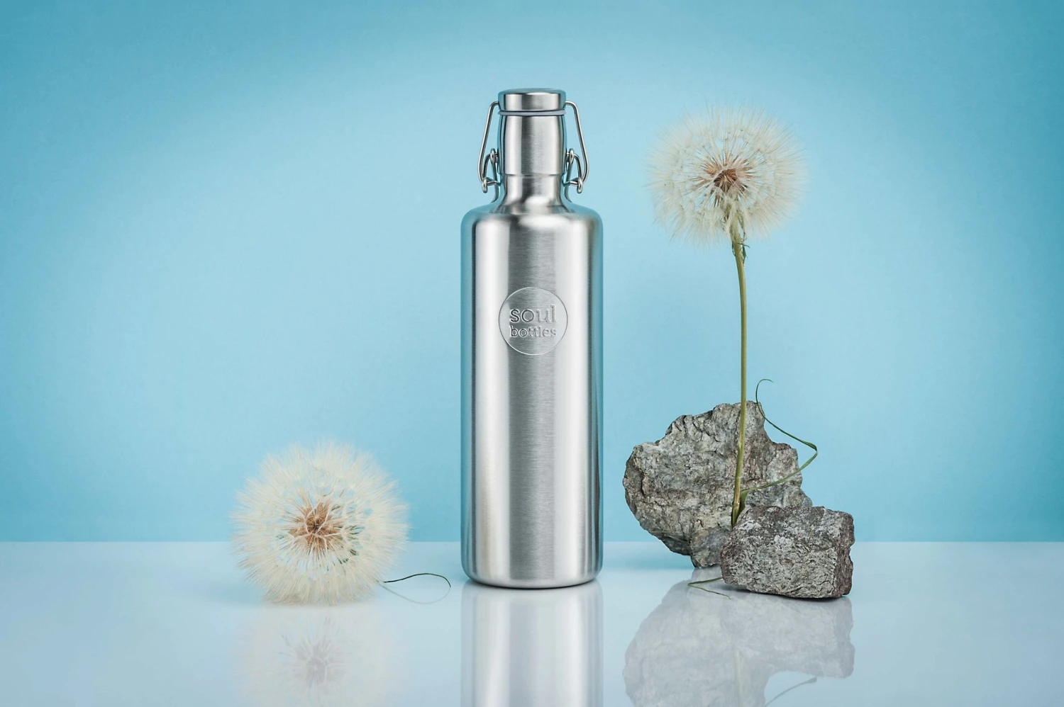 Einwandige Edelstahltrinkflasche "light" In Silber - 1,2 L 4 Einwandige Edelstahltrinkflasche "light" In Silber - 1,2 L – Bild 2